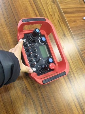 AC380V Joystick Uzaktan Kumanda, IP65 Suya Dayanıklı Endüstriyel Kablosuz Kontroller